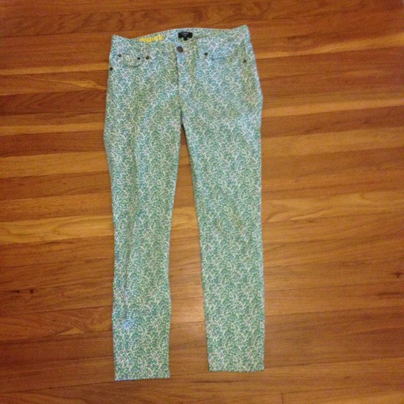 Jcrew toothpick floral denim. Size 25.