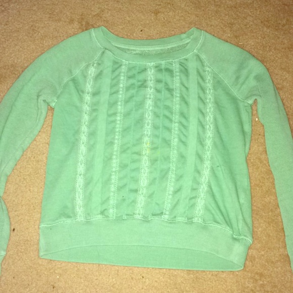Long-sleeve mint sweater