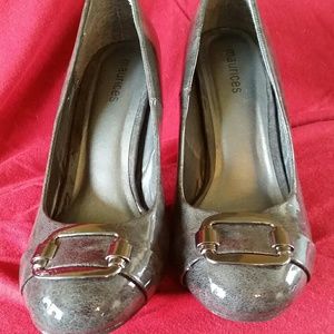 Charcoal/gray pumps maurices