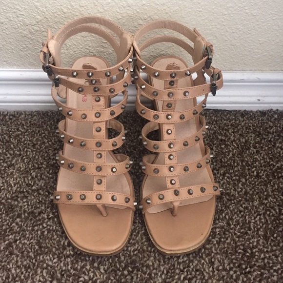 Gladiator block sandals