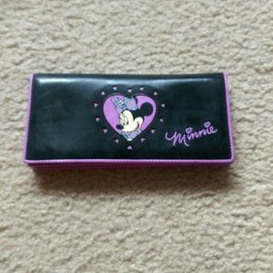 🆕 NWOT Purple Wallet