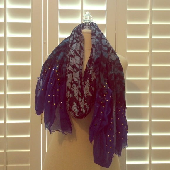 💗💗Steve Madden scarf!💗💗
