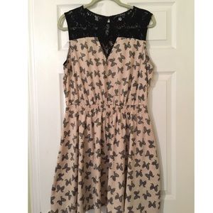 Cream & Black Atmosphere Bow Print dress