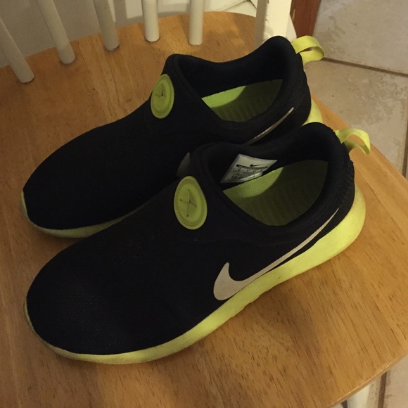 Laceless Roshes - Picture 1 of 1