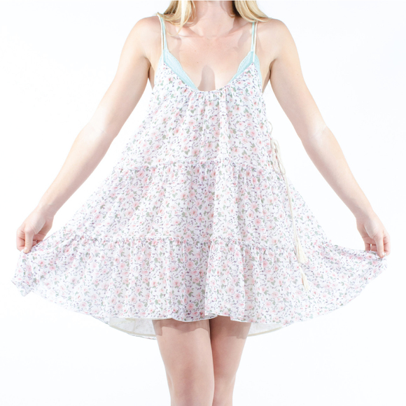 CRISP FLORAL ROPE DRESS - Picture 2 of 3