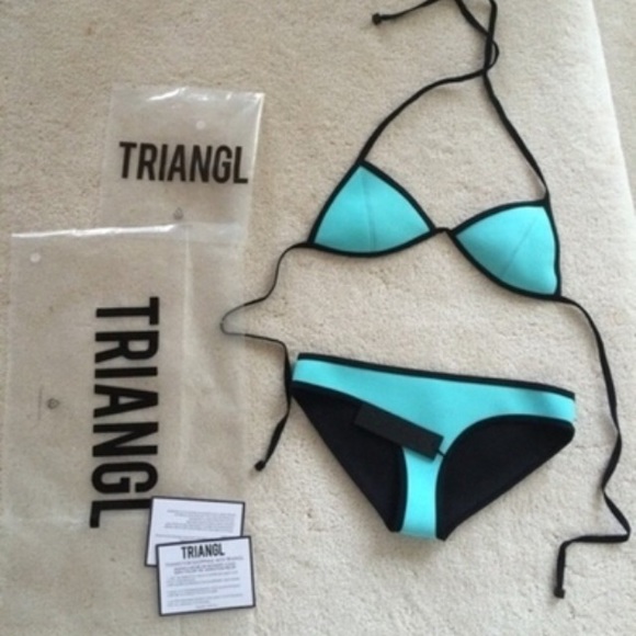 Santa Rosa Splash Triangl Bikini TOP ONLY!!