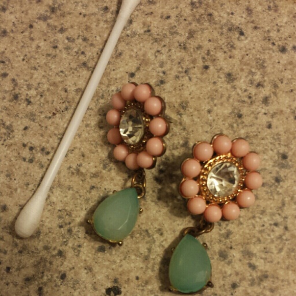 Vintage style earrings