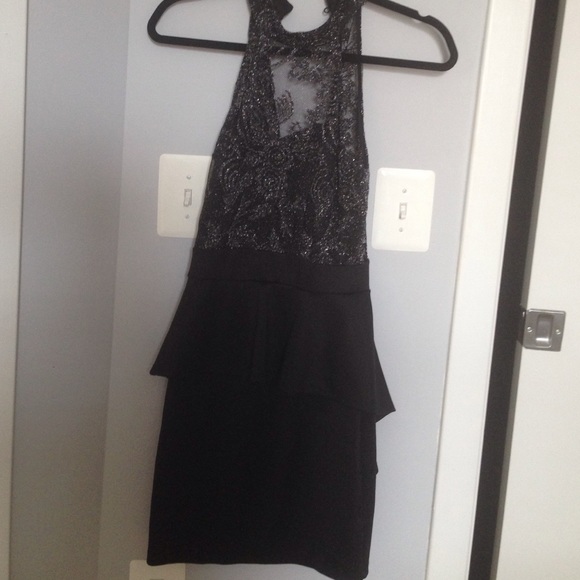 Black party dress - Picture 1 of 3