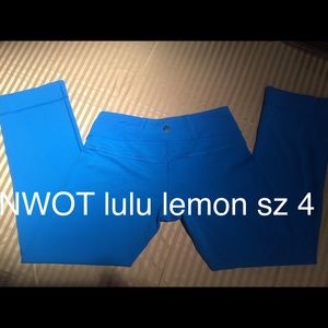 New without tags lululemon crops sz 4