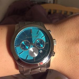 Michael Kors Runway with Aqua Face