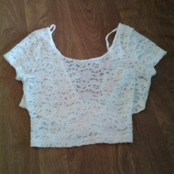Body Central Tops - Lace crop