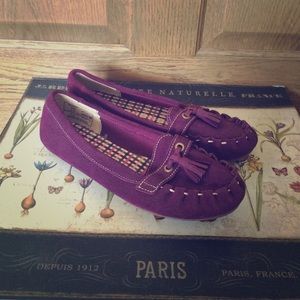 purple loafers