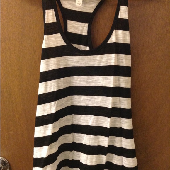 Black/white striped shirt!