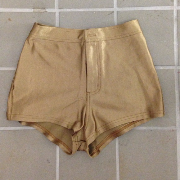 Crop shorts