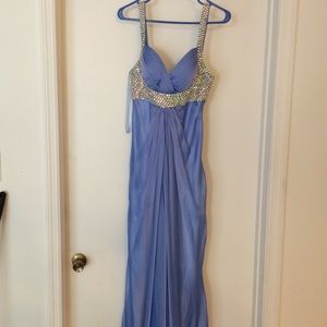 La femme nwt prom dress size 4