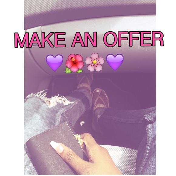 Make me an Offer‼️ I BUNDLE
