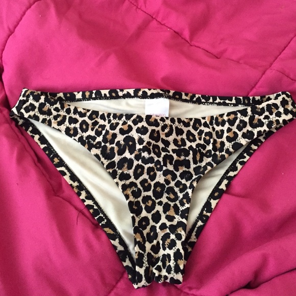 cheetah forever 21 bathingsuit bottom - Picture 1 of 2