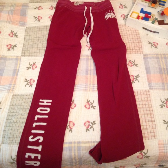 Red hollister sweat pants