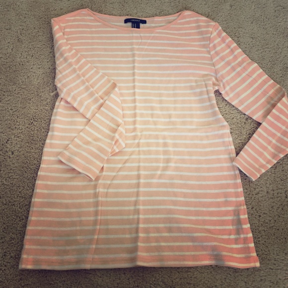 Casual striped top.