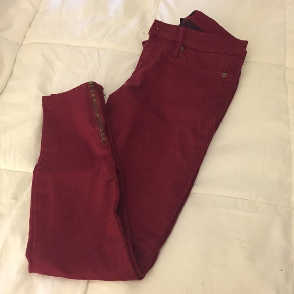 SOLD! Ankle pants 🎀