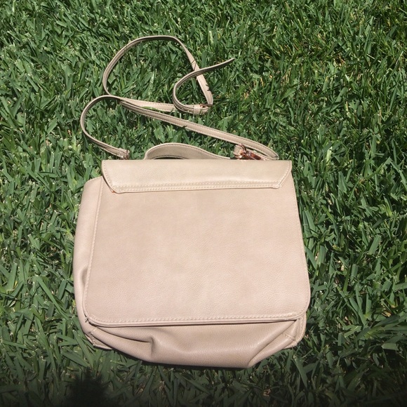 Brandy Melville Vegan Satchel - Picture 2 of 4
