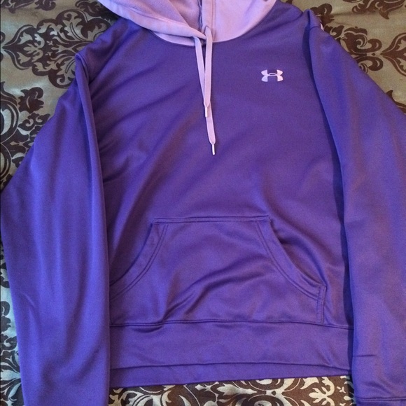 Under armor pullover