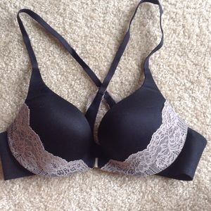 Victoria's Secret Incredible bra