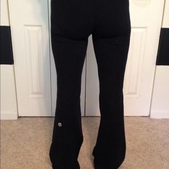 Black lululemon bootcut yogas