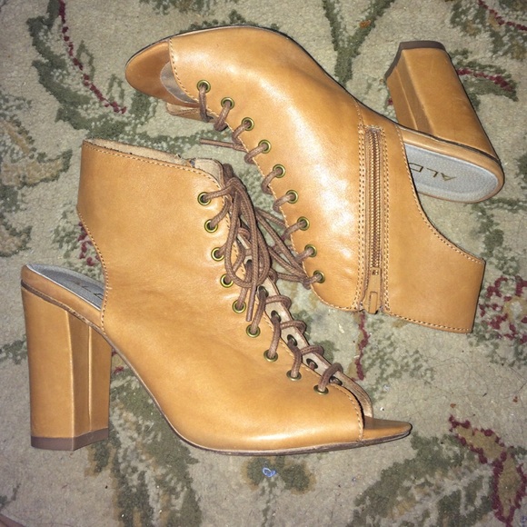 Aldo leather lace up booties
