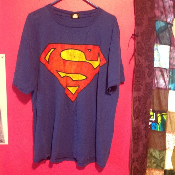 Warner Bros big Superman shirt