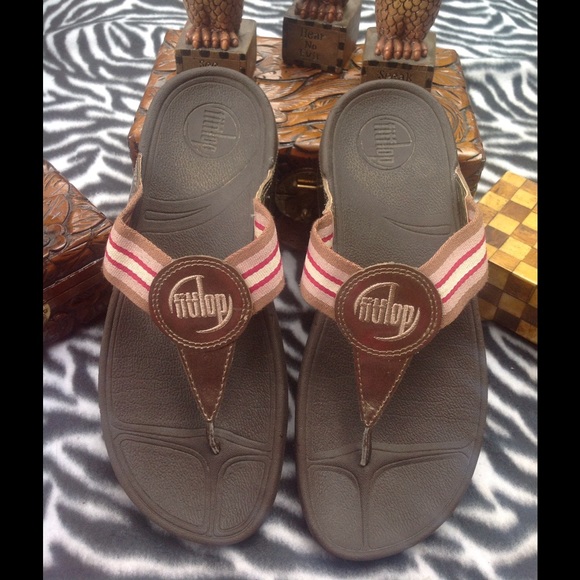 Fitflops Ladies Size 7, but run big☀️