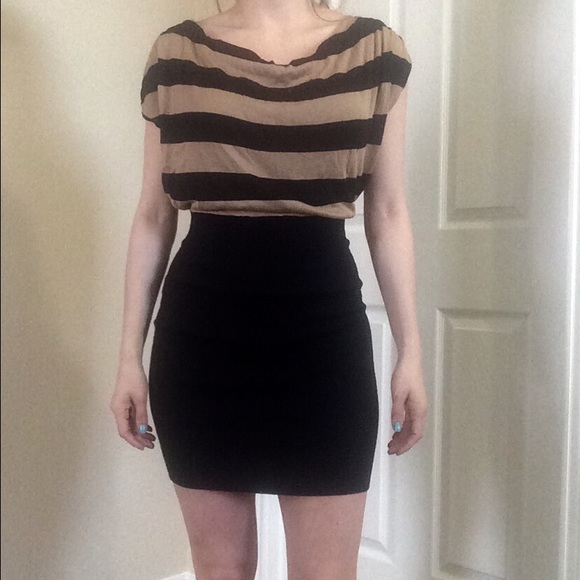 Express Striped Dress. - Picture 2 of 4