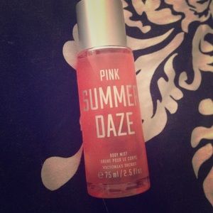 Pink by VS-Summer Daze body mist