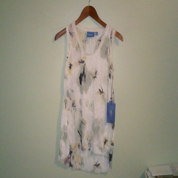 Vera wang tank - Picture 1 of 1