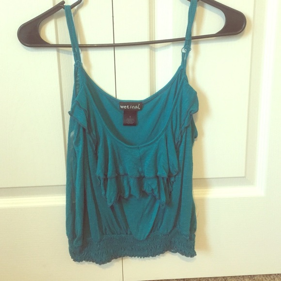 Wet seal top