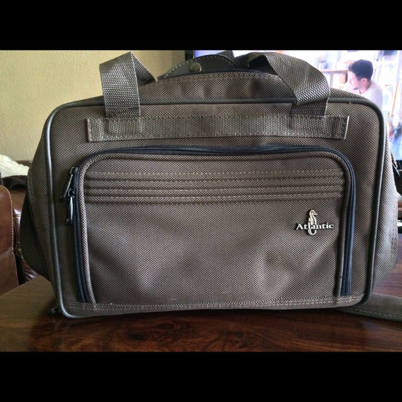 Atlantic hygiene luggage bag