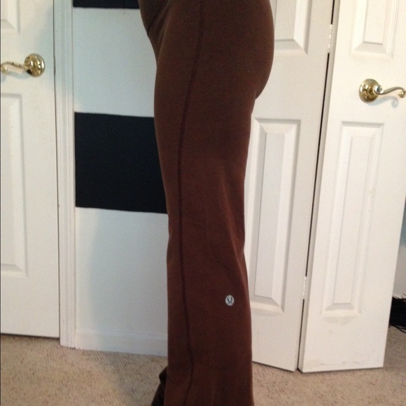 Coffee brown yoga pants boot cut!