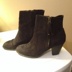 Ankle boots