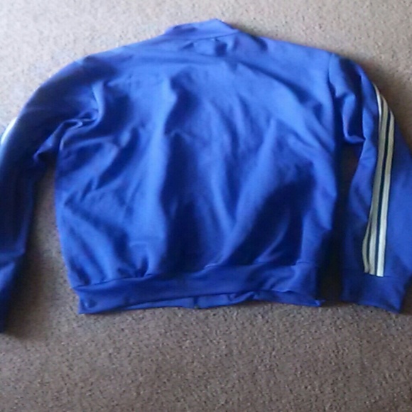 Adidas jacket - Picture 2 of 4