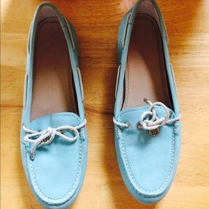 Sperry turquoise boat shoes size 8