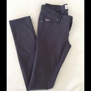 Hollister So Cal Stretch Charcoal Jeggings