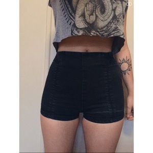 Urban Outfitters Kimchi Blue Pin Up Shorts