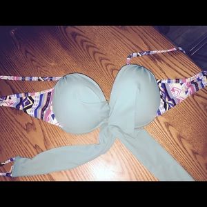 Bikini top size medium nwot