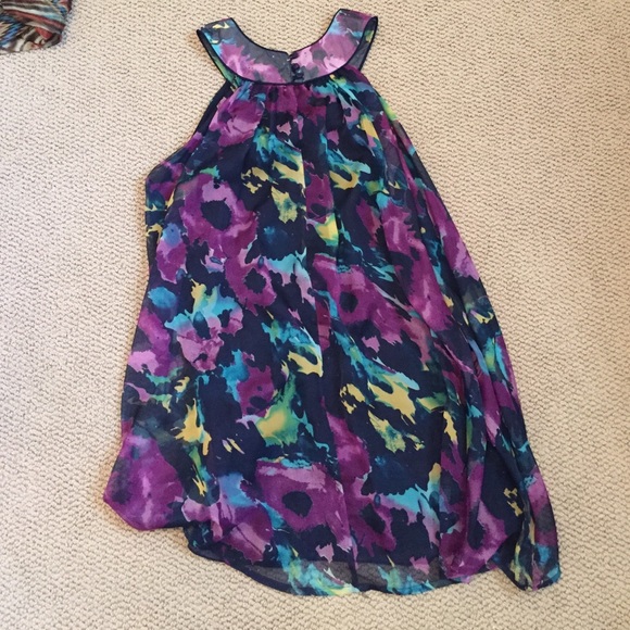 SOLD!! Sleeveless Flowwy Dress - Picture 3 of 4