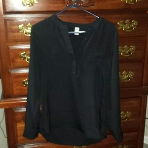 Black blouse! Super cute!