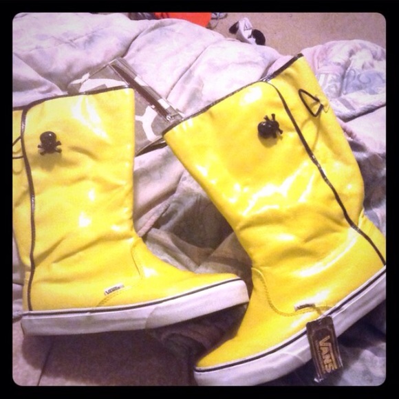 Vans rain boots