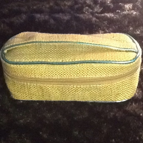AVON small makeup bag