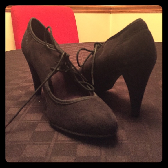 TRF Zara Vintage Black Suede Heels