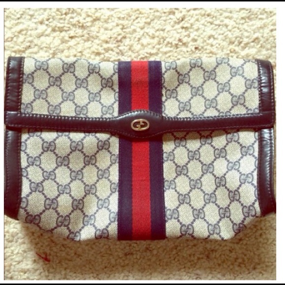 Vintage Gucci Clutch
