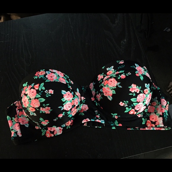 Forever21 Strapless floral bathing suit top nwot